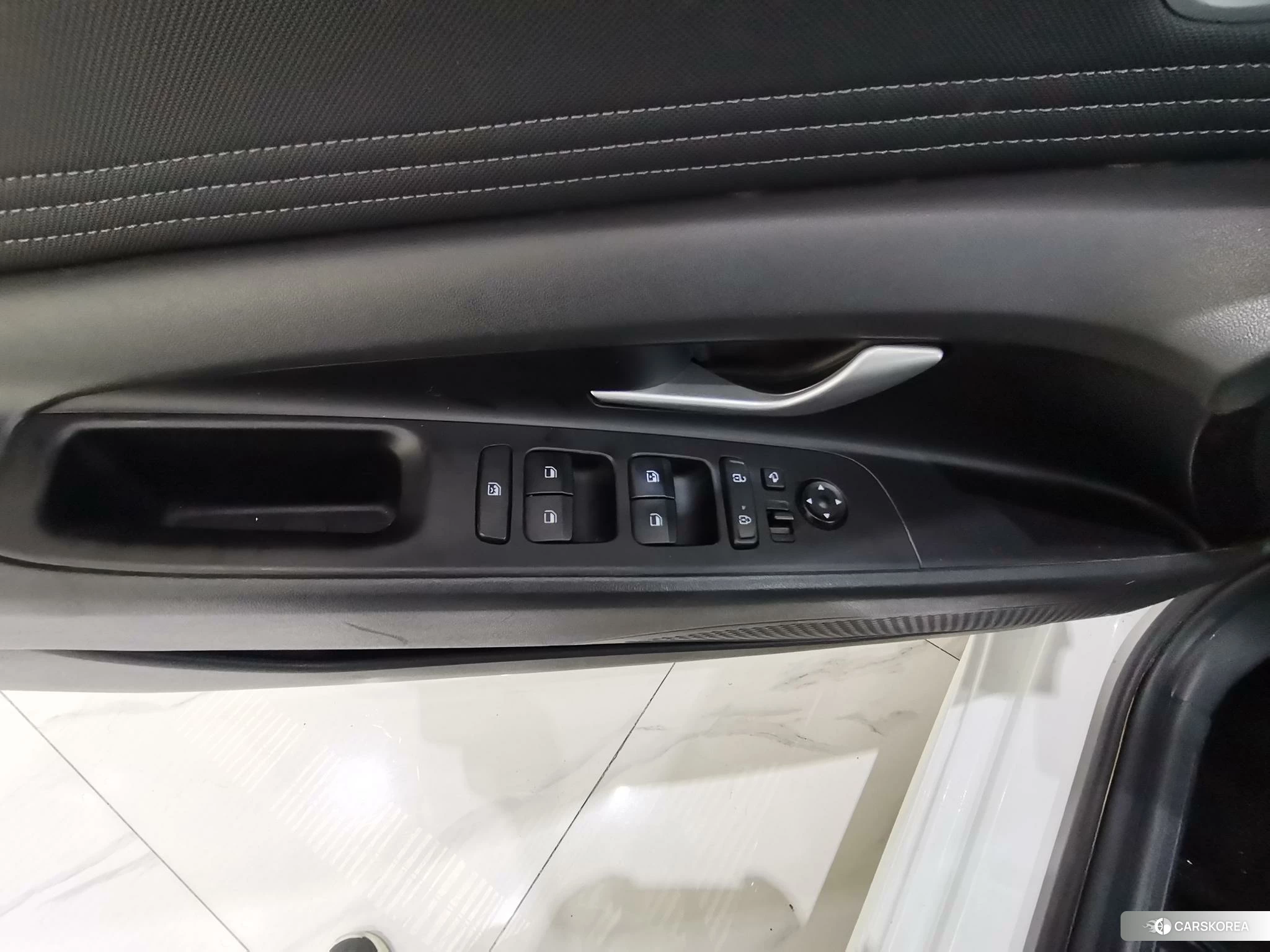 Hyundai Elantra 2022 Белый из Китая, фото 3