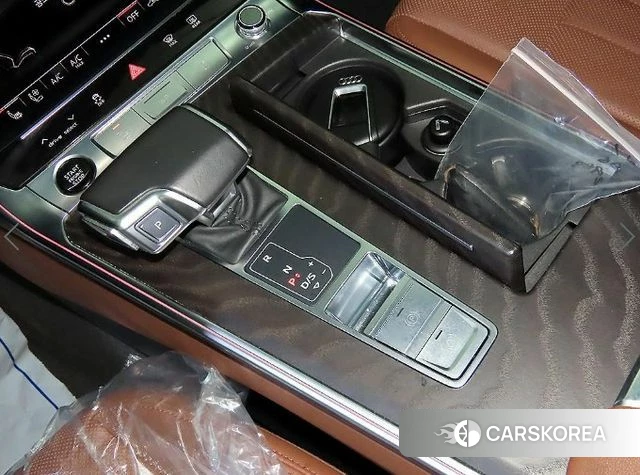 Audi A6 (C8) 2022 Черный из Кореи, фото 3