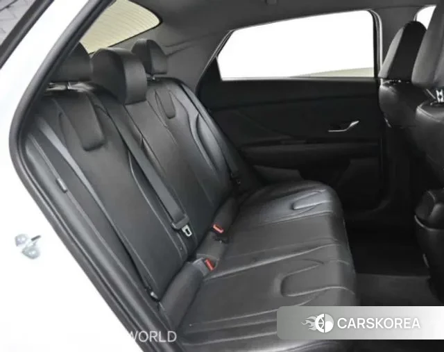 Hyundai The New Avante (CN7) 2023 Белый из Кореи, фото 3