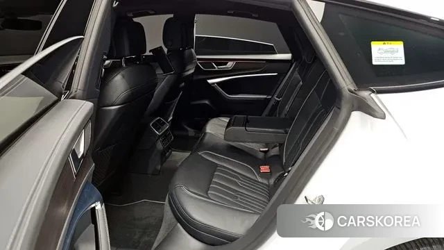 Audi A7 (4K) id 3012088 из Кореи 3