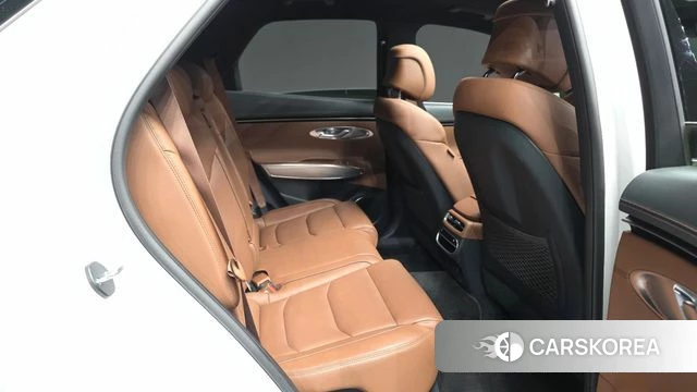 Genesis GV70 2022 Белый из Кореи, фото 3