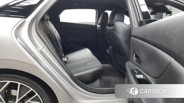 Hyundai Avante (CN7) 2022 Серебряный из Кореи, фото 3