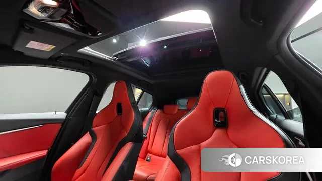 BMW 1 Series (F40) 2022 Белый из Кореи, фото 3