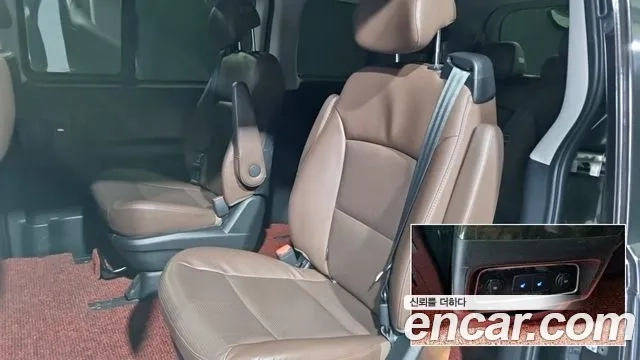 Hyundai The New Grand Starex 2018 Коричневый двухцветный из Кореи, фото 3