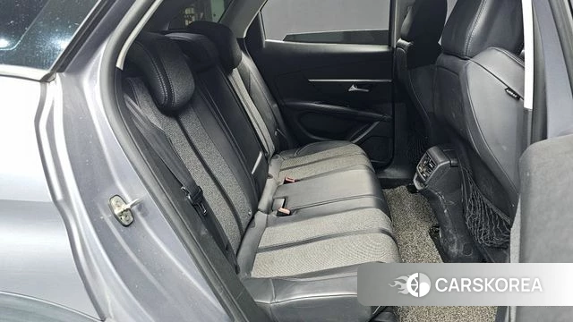 Peugeot 3008 second generation 2018 Серый из Кореи, фото 3