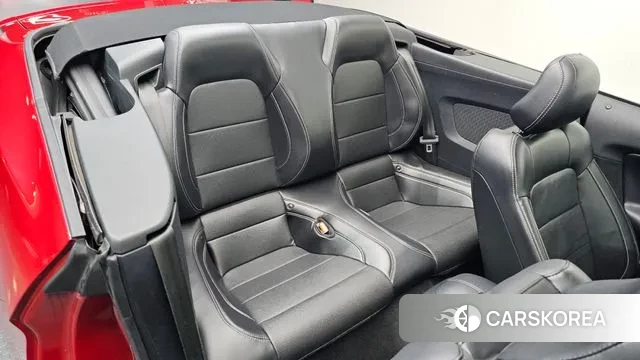 Ford Mustang 2022 Красный из Кореи, фото 3