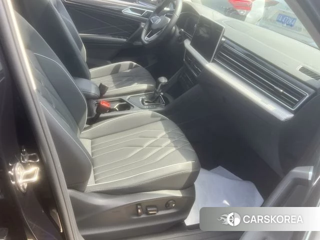 Volkswagen Tiguan L 2022 Черный из Китая, фото 3