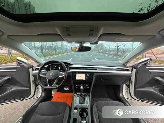 Volkswagen CC 2022 Белый из Китая, фото 3