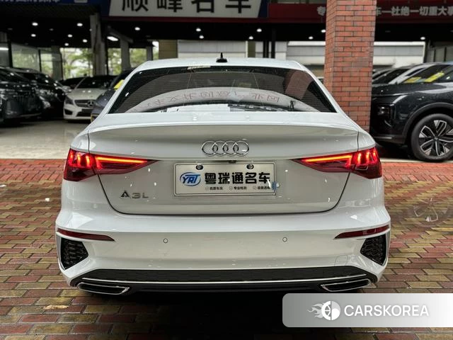 Audi A3 2023 Белый из Китая, фото 3