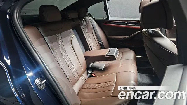 BMW 5 Series (G30) 2022 Черный из Кореи, фото 3