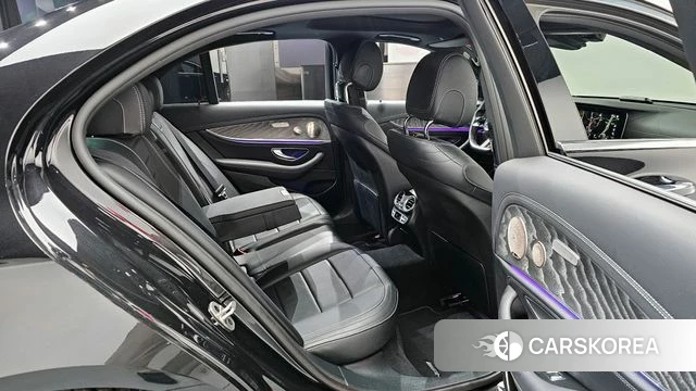 Mercedes-Benz E-Class W213 2021 Черный из Кореи, фото 3