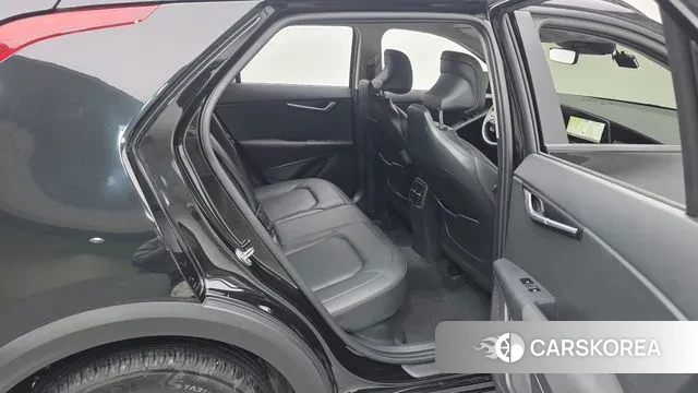Kia Di Ol Nu Niro 2024 Черный из Кореи, фото 3