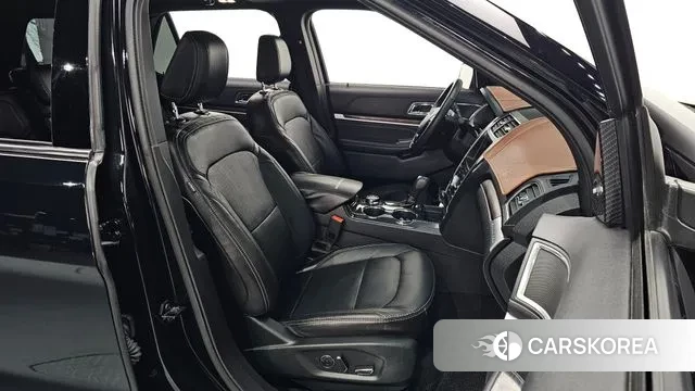 Ford Explorer 2018 Черный из Кореи, фото 3