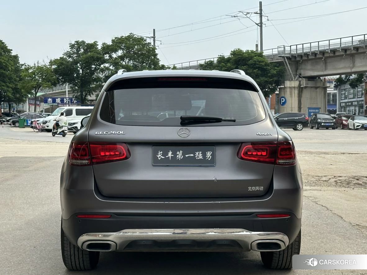 Mercedes-Benz GLC 2020 Темно-серый из Китая, фото 3