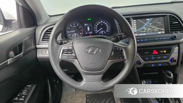 Hyundai Avante AD 2018 Белый из Кореи, фото 3