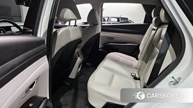 Hyundai The New Tucson Hybrid (NX4) 2024 Белый из Кореи, фото 3