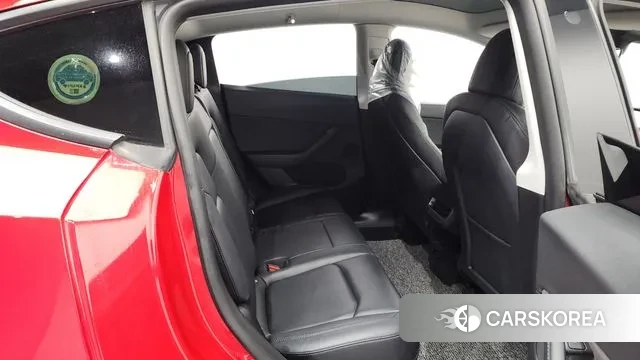 Tesla Model Y 2022 Красный из Кореи, фото 3