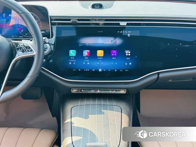 Mercedes-Benz E-class 2024 Черный из Китая, фото 3