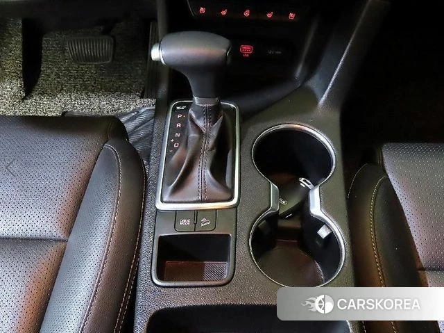 Kia Sportage The Bold 2018 Белый из Кореи, фото 3