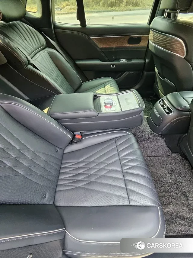 Genesis G90 (RS4) 2022 Белый из Кореи, фото 3