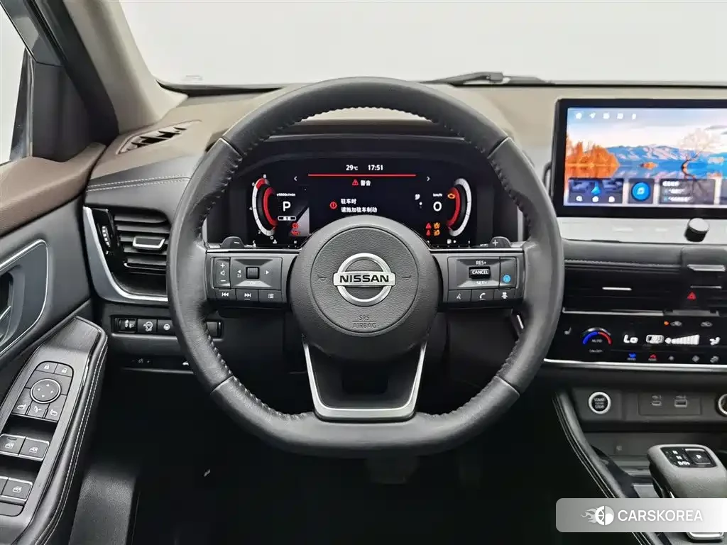 Nissan Qijun 2021 Silver/gray из Китая, фото 3
