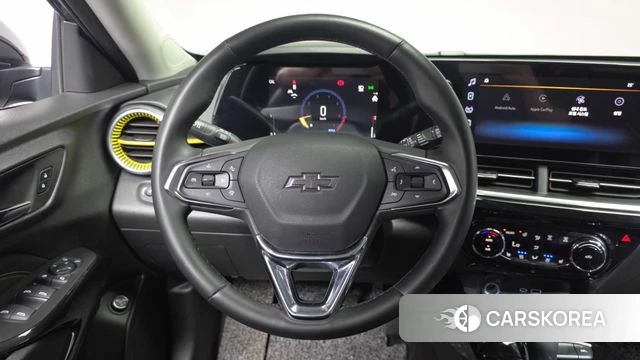 Chevrolet (GM Daewoo) Trax Crossover 2025 Черный из Кореи, фото 3