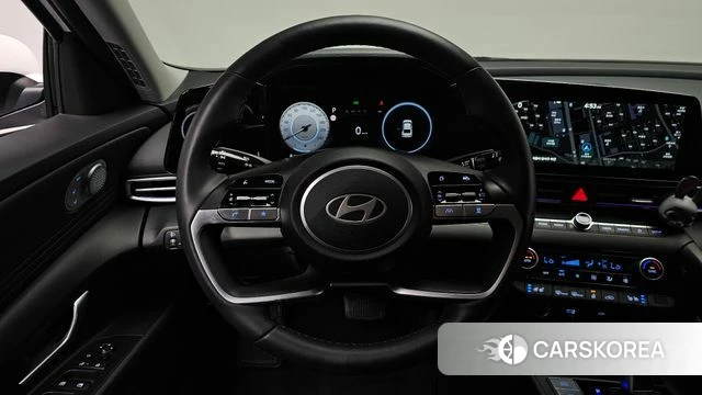 Hyundai The New Avante (CN7) 2024 Белый из Кореи, фото 3