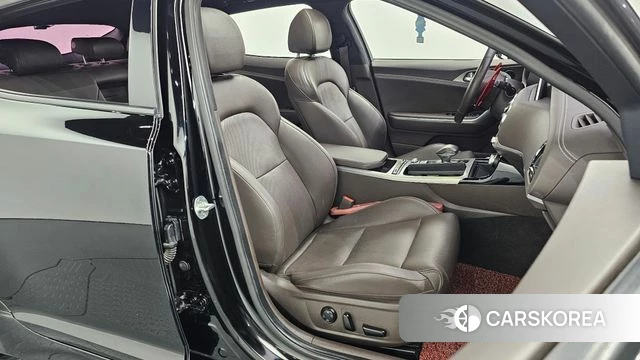 Kia Stinger id 4246061 из Кореи 3