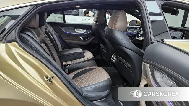 Mercedes-Benz AMG GT 2023 Золотой из Кореи, фото 3