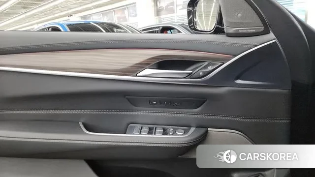 BMW 6 Series GT (G32) 2022 Черный из Кореи, фото 3