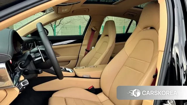 Porsche Panamera (971) 2021 Черный из Кореи, фото 3