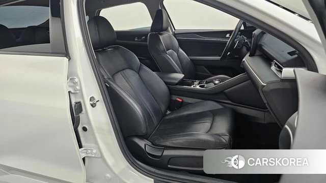 Kia K5 3rd generation 2022 Белый из Кореи, фото 3