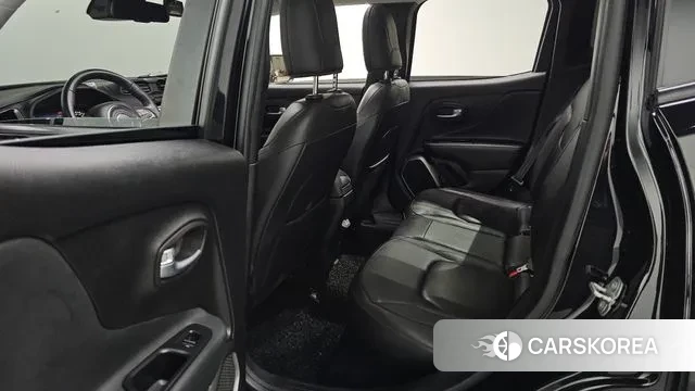 Jeep Renegade 2019 Черный из Кореи, фото 3