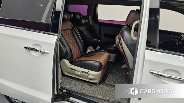 Kia The New Carnival 2018 Белый из Кореи, фото 3
