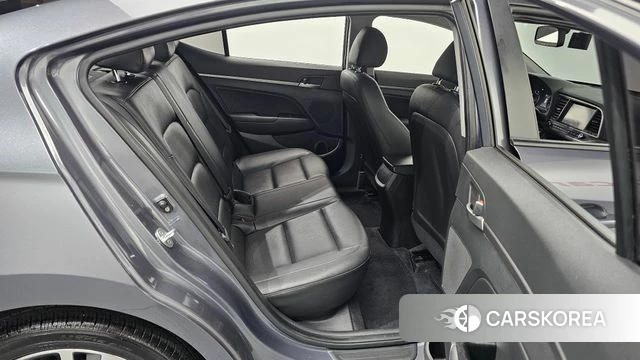 Hyundai Avante AD 2018 Серый из Кореи, фото 3