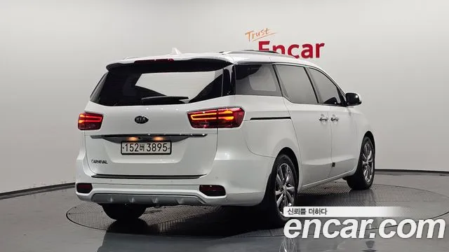 Kia The New Carnival id 2632834 из Кореи 3