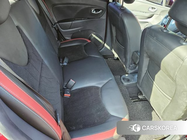 Renault Korea (Samsung) Clio 2018 Красный из Кореи, фото 3