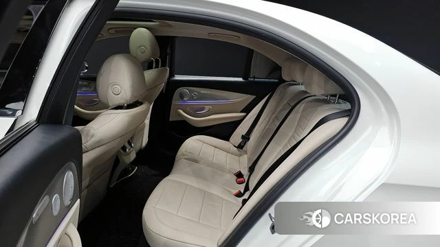 Mercedes-Benz E-Class W213 2020 Белый из Кореи, фото 3