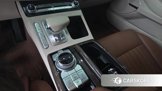 Genesis G90 id 3807723 из Кореи 3