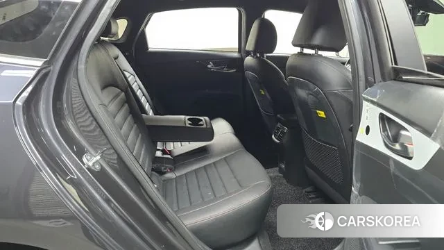 Kia The New K3 2nd generation 2022 Серый из Кореи, фото 3