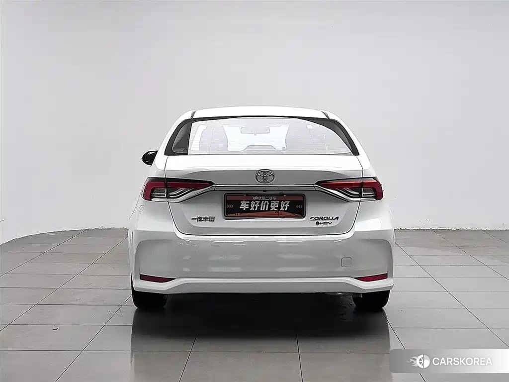 Toyota Corolla 2025 Белый из Китая, фото 3
