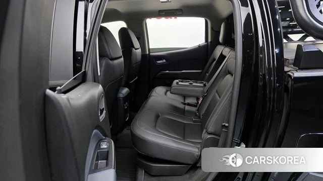 Chevrolet (GM Daewoo) Real New Colorado 2021 Черный из Кореи, фото 3