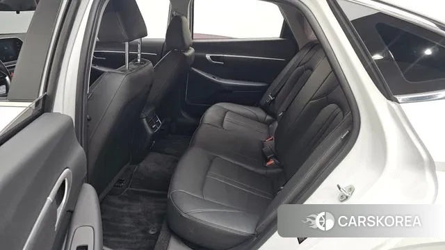 Hyundai Sonata (DN8) 2022 Белый из Кореи, фото 3