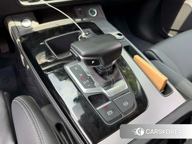 Audi Q5L 2024 Черный из Китая, фото 3