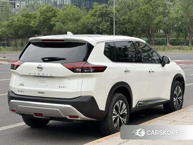 Nissan Qijun 2022 Белый из Китая, фото 3