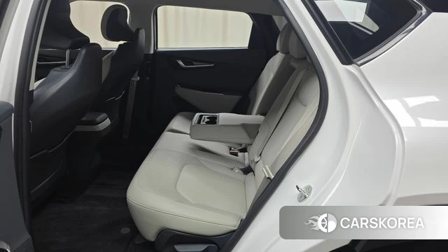 Kia EV6 2023 Белый из Кореи, фото 3