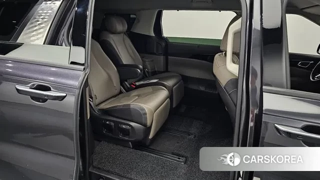 Kia The New Carnival 4th Generation 2024 Серый из Кореи, фото 3