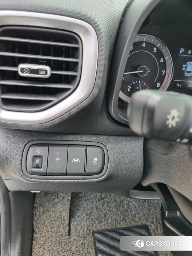 Hyundai Venue 2019 Белый из Кореи, фото 3