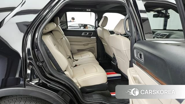 Ford Explorer 2018 Черный из Кореи, фото 3