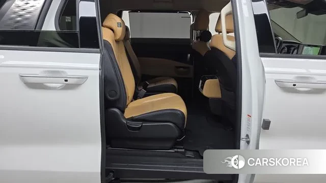 Kia Carnival 4th generation 2022 Белый из Кореи, фото 3